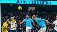 Man City 4-2 Tottenham. bản lĩnh của nhà đương kim vô địch